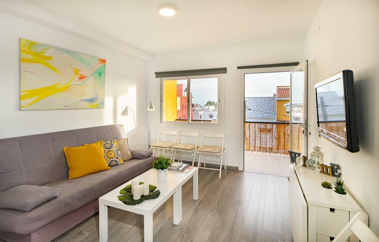 Apartamento Los Tres Soles Малага Екстериор снимка
